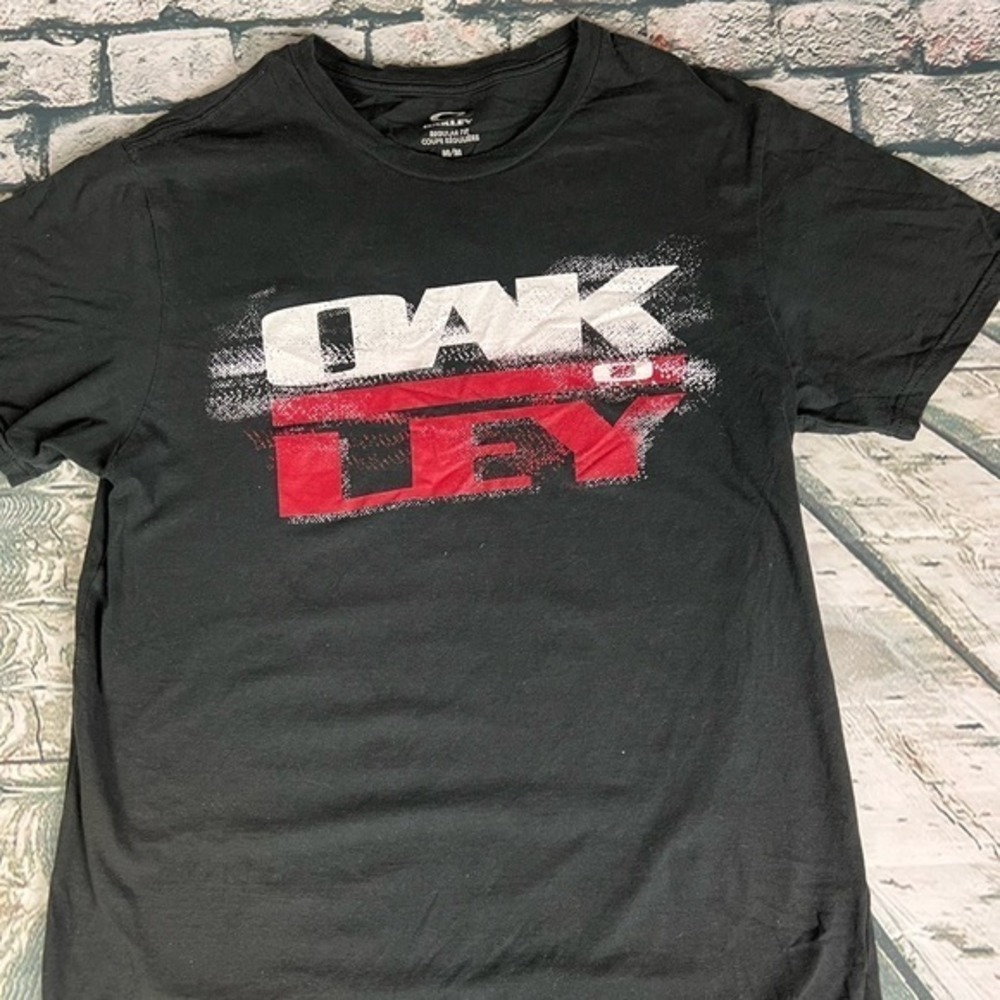 Oakley Brand Sunglasses Graphic Black Shirt Sz M